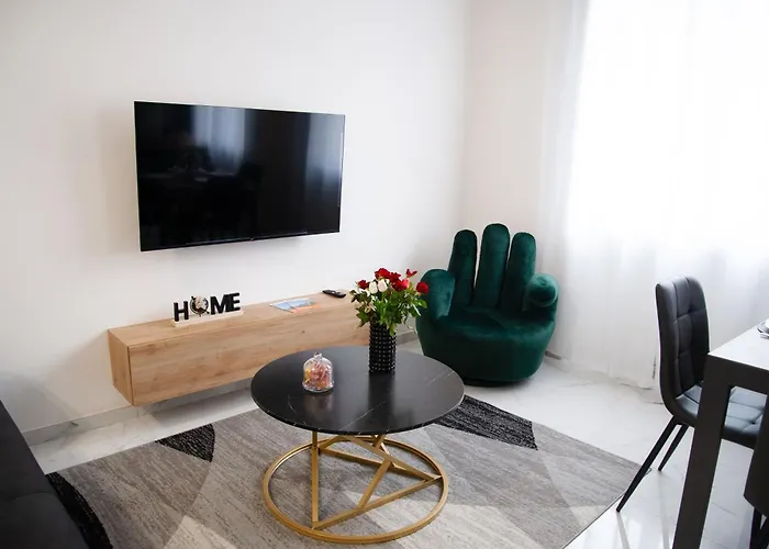 Nuova Arte - Dal Di Allo Stadio דירה *